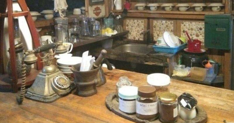 Instagram.com/trotoarttcoffee_